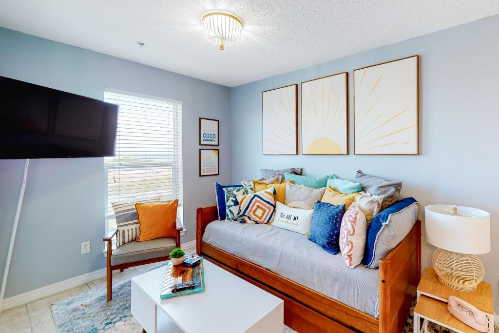 Gulf Island 422, Navarre