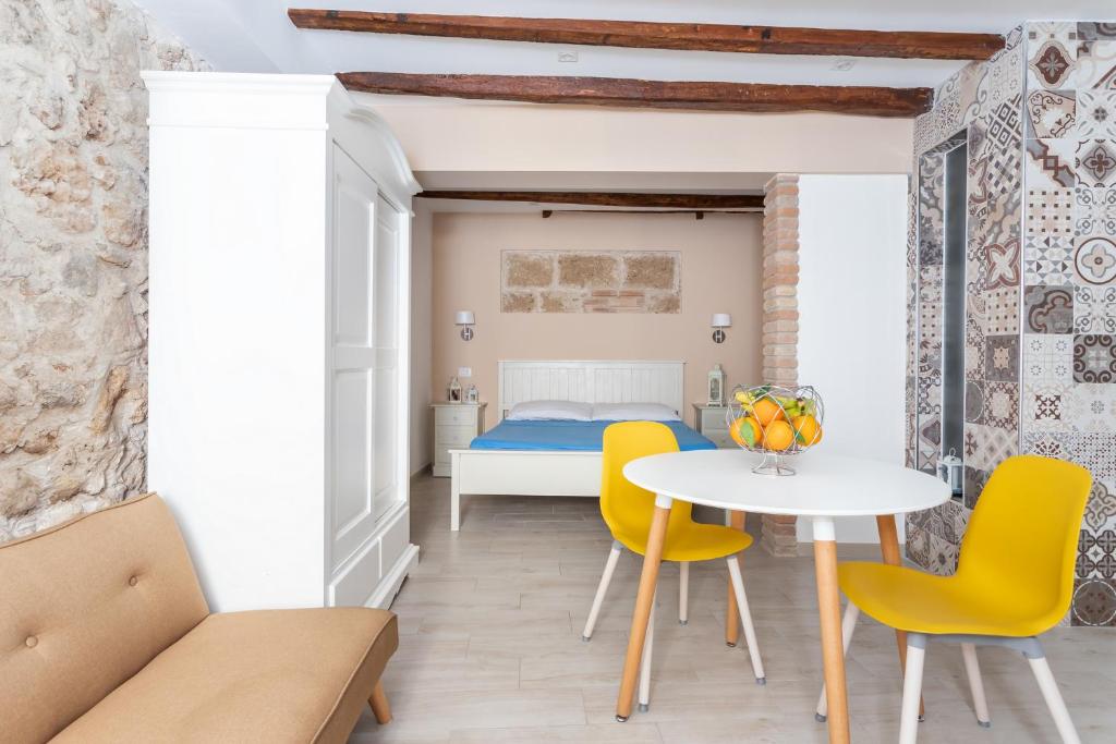 Carmencita Apartment 전경