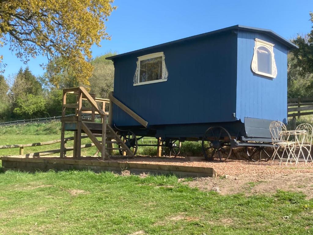 Pet Friendly - 2 Guests - Original Roadsmans Wagon, Longhope