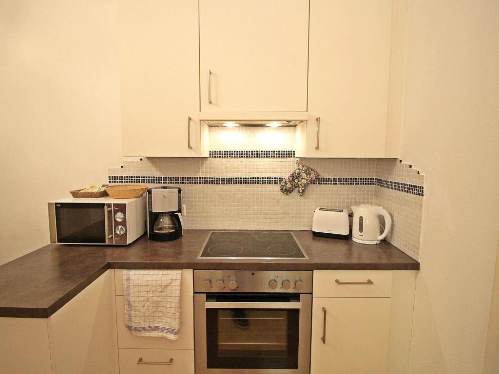Apartment Judenplatz by Interhome photo