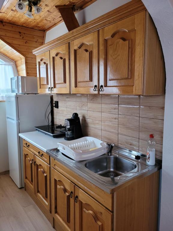 Henrietta Apartmanhaz