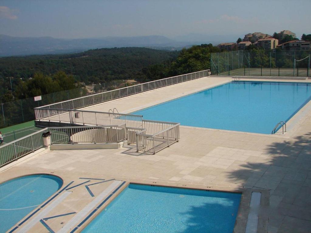 T3 avec magnifique vue montagne, 3 étoiles, piscine et parking, clim - 5