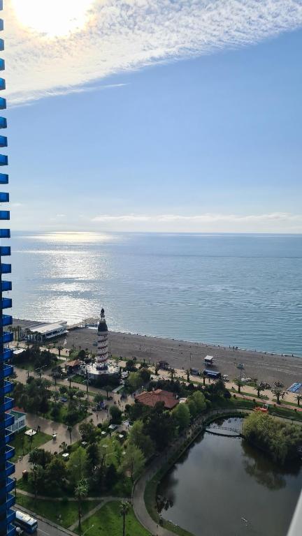 SEASIDE ORBI CITY A Block — Hotel in Batumi