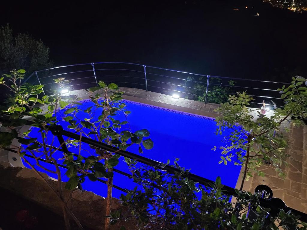 Villa Nera — Hotel in Budva