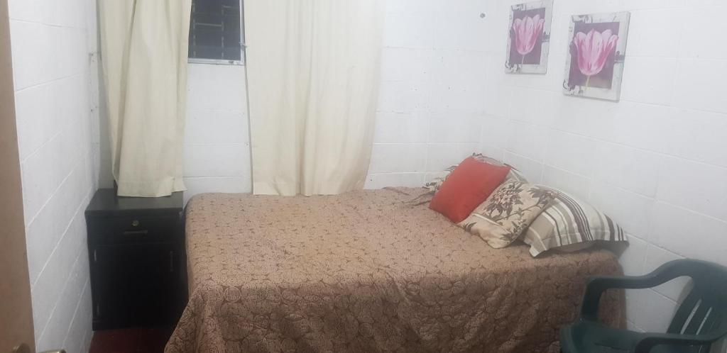 Merliot acogedora — Hotel in San Salvador