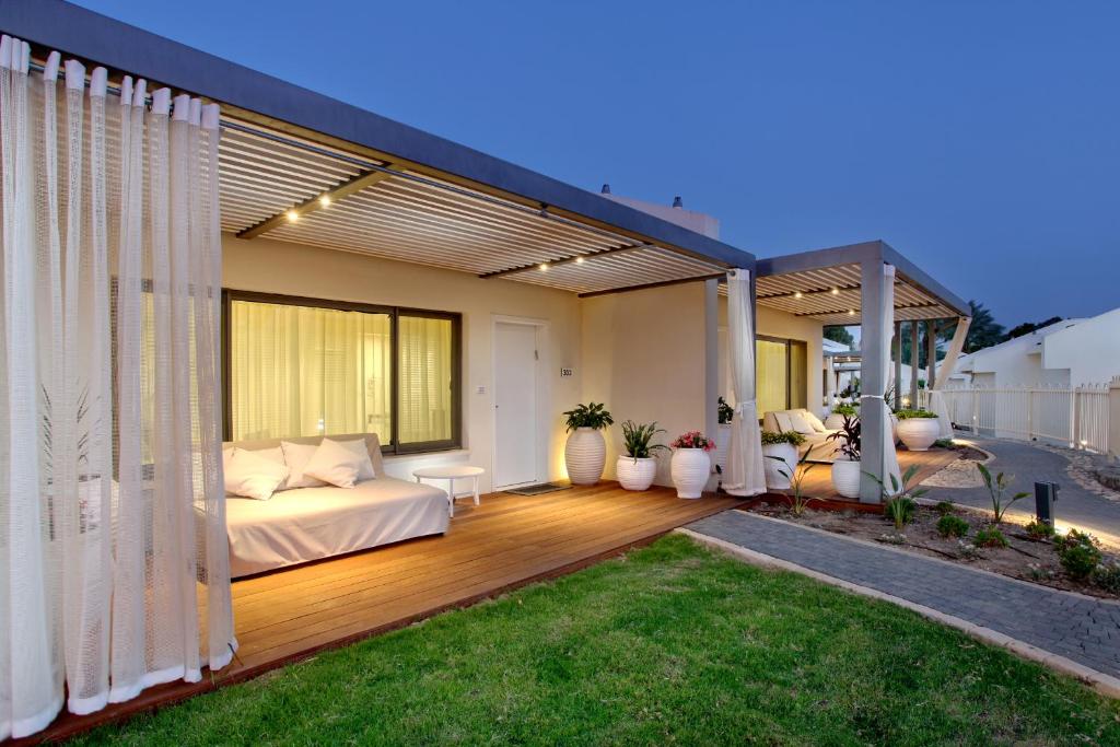 エイン ゲブ キブツ ホリデー ヴィレッジ バイ KHC (Ein Gev Kibbutz Holiday Village by KHC) バルコニー/テラス