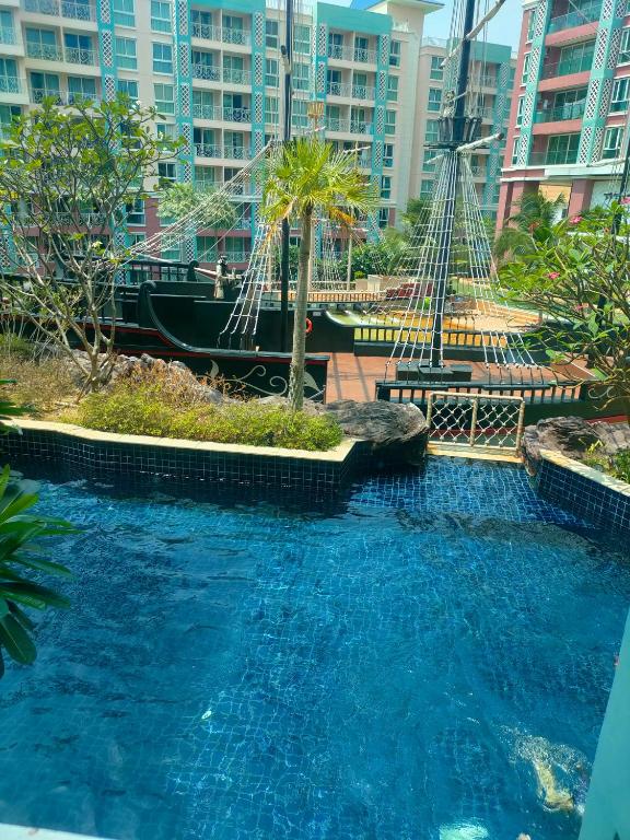 Grande Caribbean Condo by Suneeya 전경