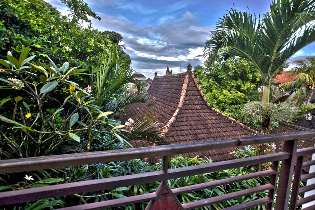 Batik Sekar Bali Guest House