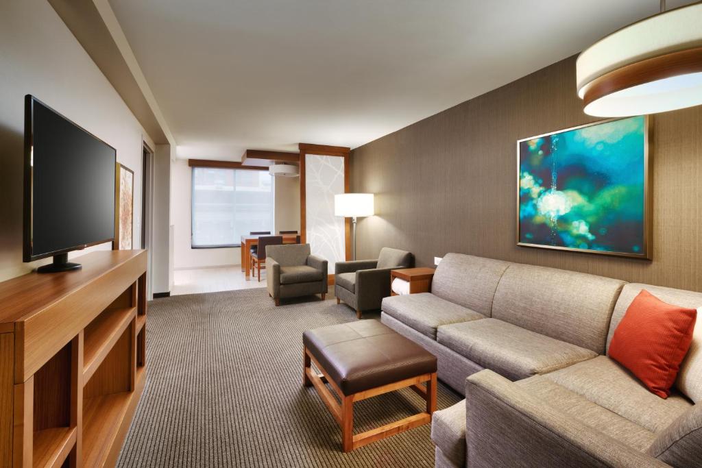 Hyatt Place Boise Downtown