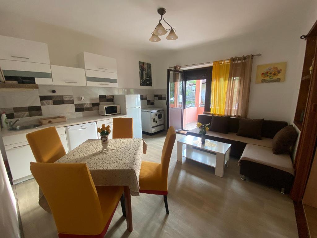 Apartments Vido - 2