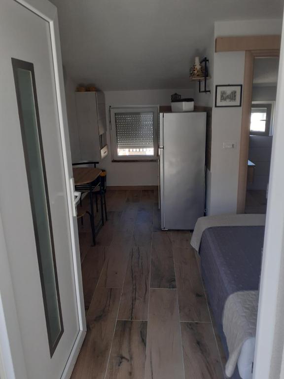 Pavel, studio apartman, Privlaka