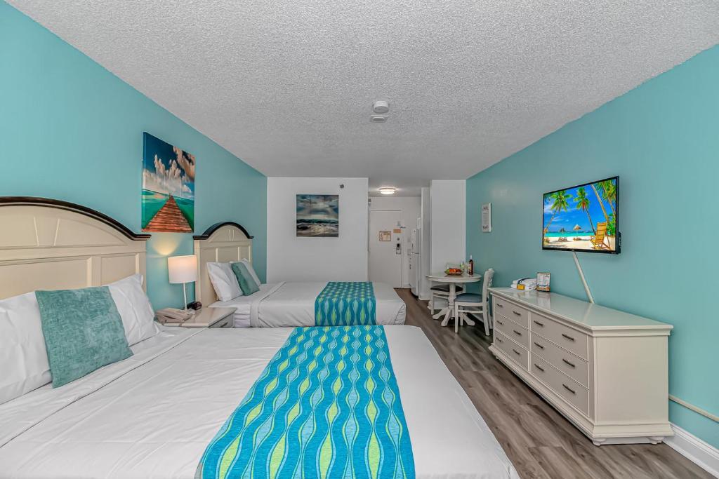 Beautifully Updated Double Queen Suite! Sea Mist Resort 50402 - Perfect for 2-4 guests!, Myrtle Beach