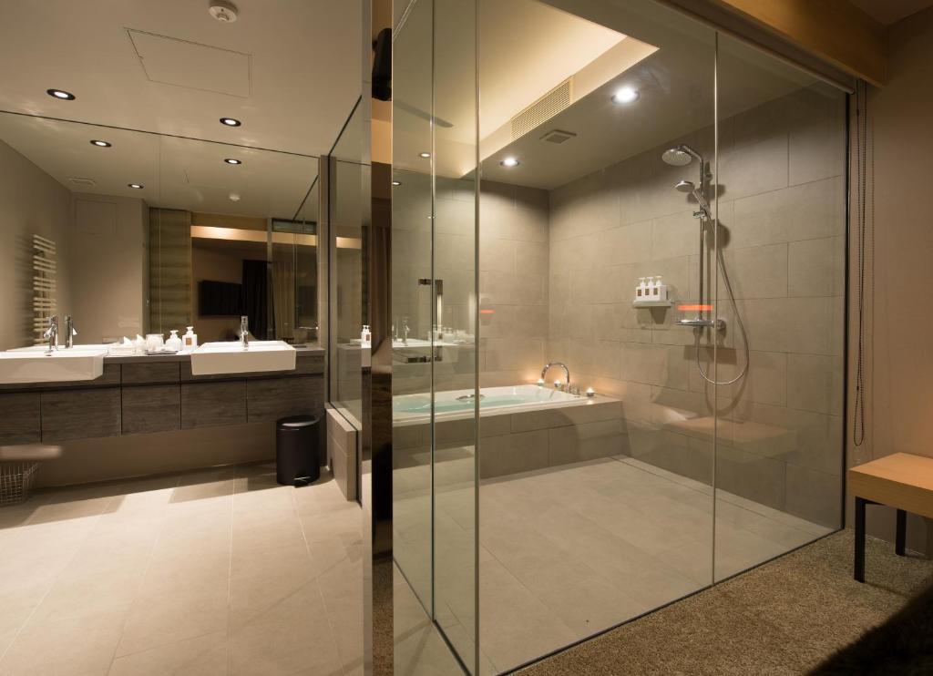 Aspect Luxury Apartments by H2 Life photo