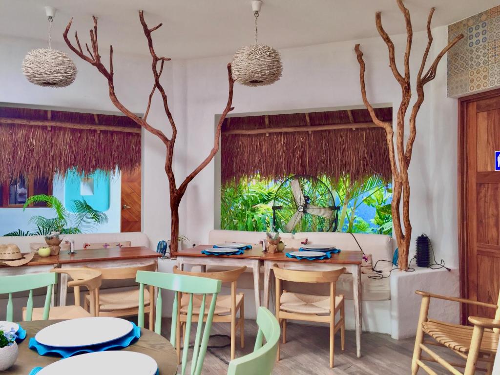 Toto Blue Hotel Boutique — Hotel in Bacalar