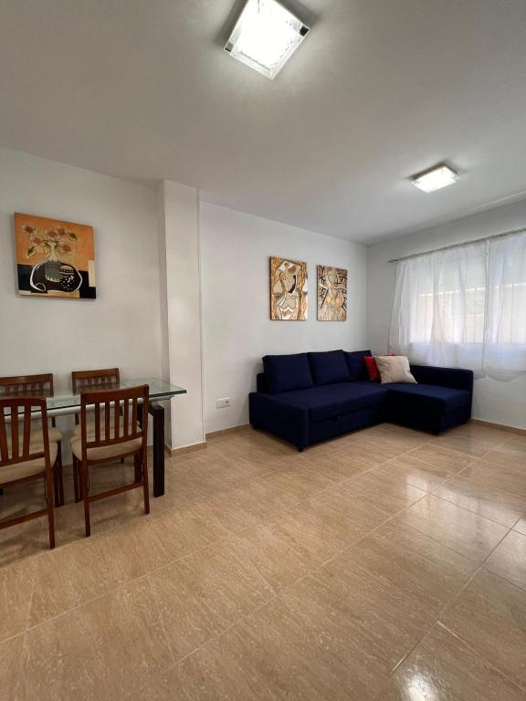 TORREMOLINOS CENTRO - Beautiful , newly renovated 2 bedroom apartment - 5