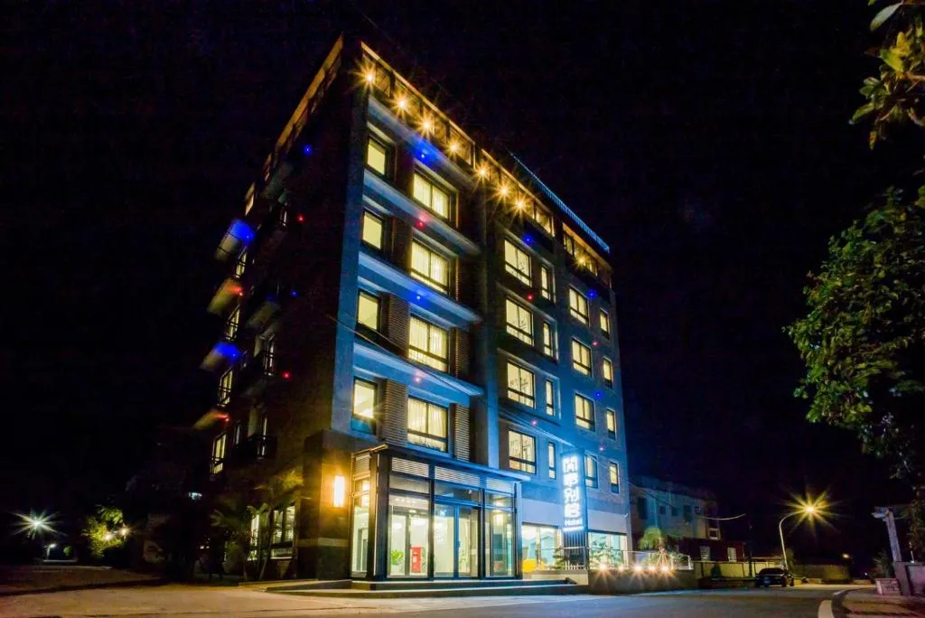 Xien Shi Homestay, hotel in Jinning