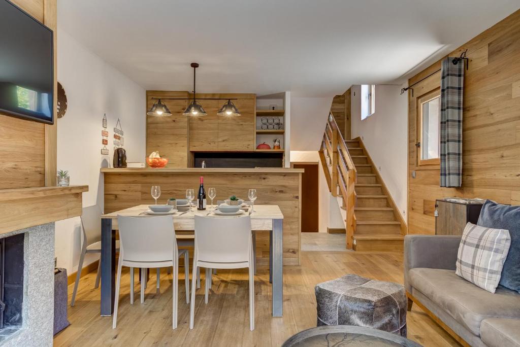 Pic Janvier, Alpes Agency, Les Praz, Chamonix, Sleeps 4-6 - 4