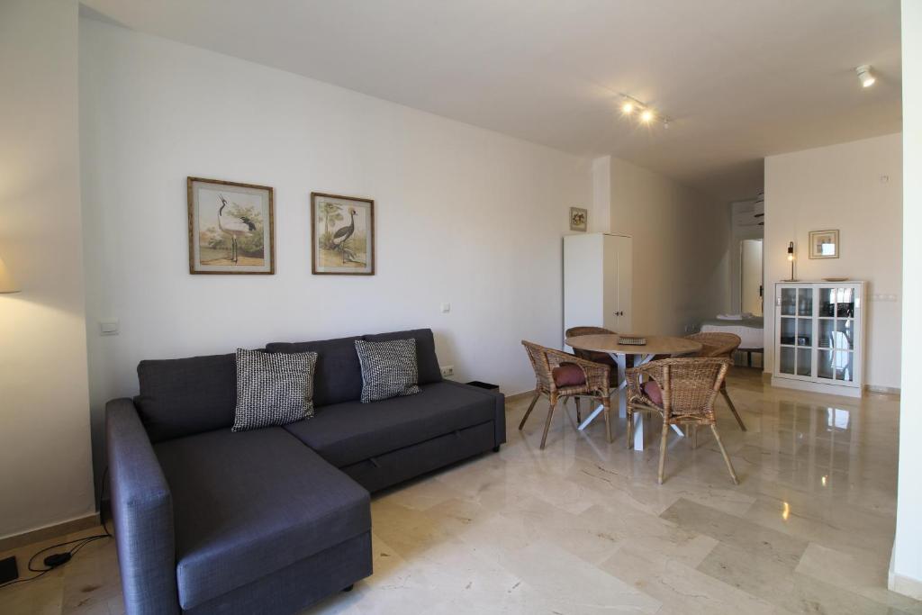Del Parque Flats Parras Suite - 3