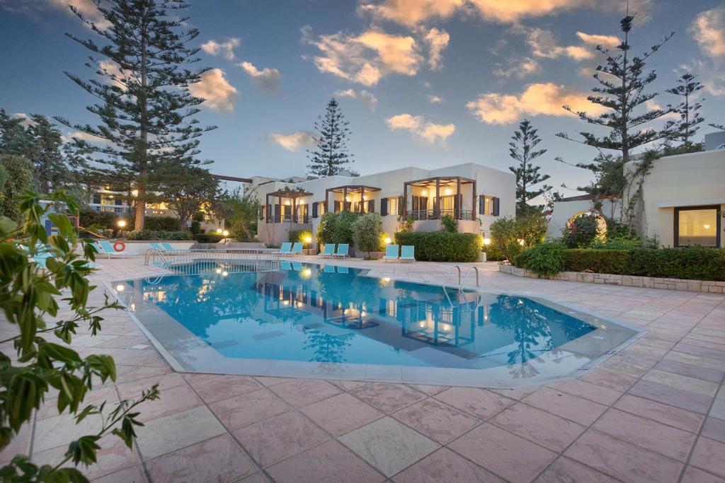 Your Memories Aparthotel by Estia — Hotel in Crete Island