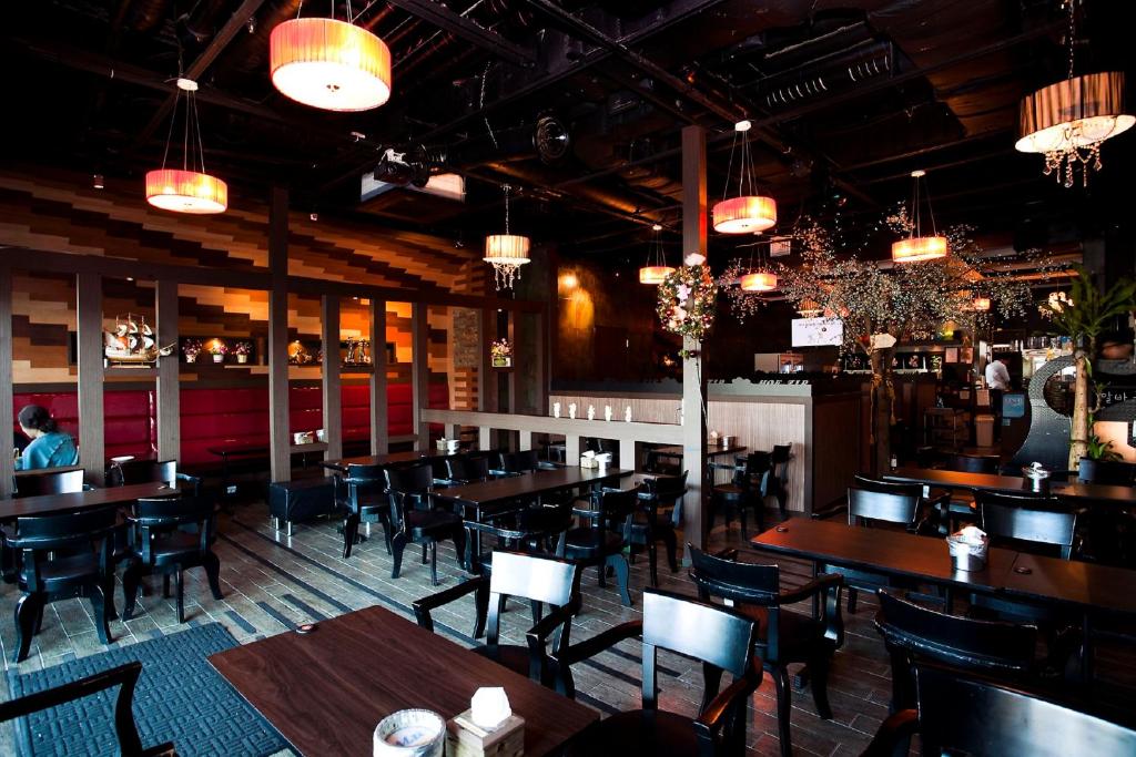 Restaurant, Hotel Hu Incheon Airport Unseo in Incheon