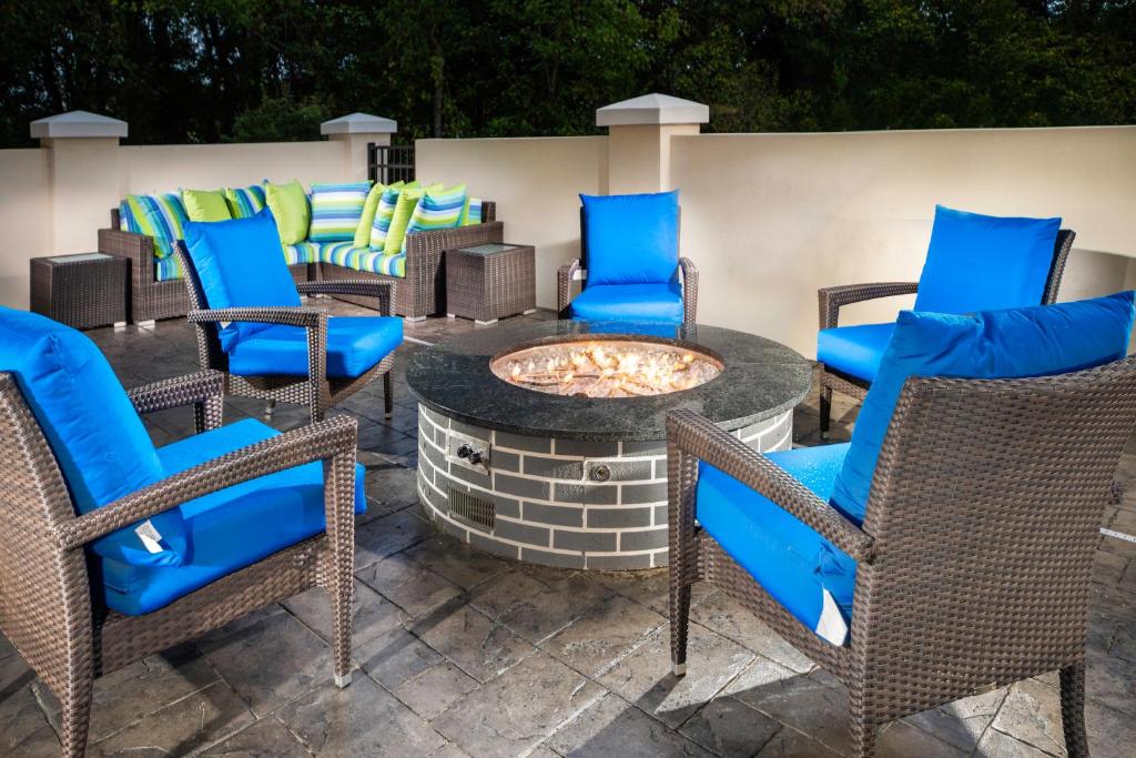 Holiday Inn Express and Suites Rock Hill photo