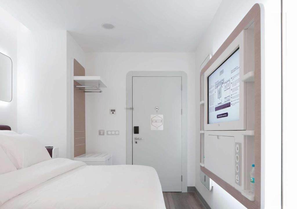 YOTELAIR Istanbul Airport (Airside) photo