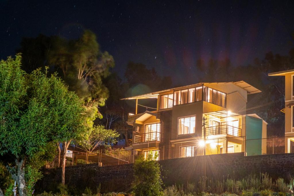 West Valley Villa Mahabaleshwar photo