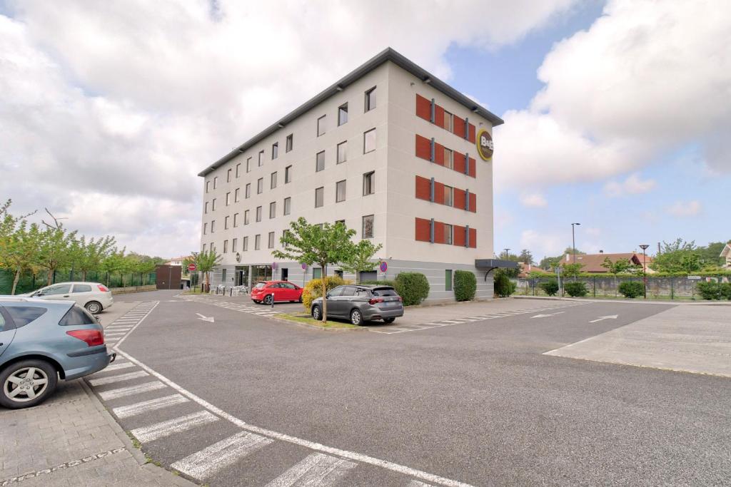 B&B HOTEL Bayonne Tarnos photo