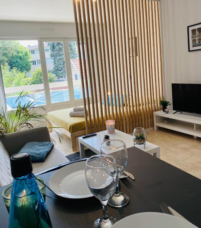 KASA VOYTIER Parking privé & Wifi - Balcon & Ascenseur - 2