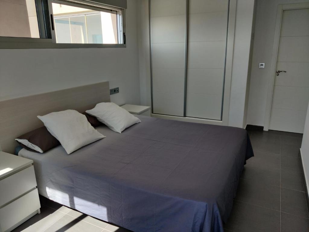 Apartamento Premium con Vistas al Mar en La Manga Beach Club - 4