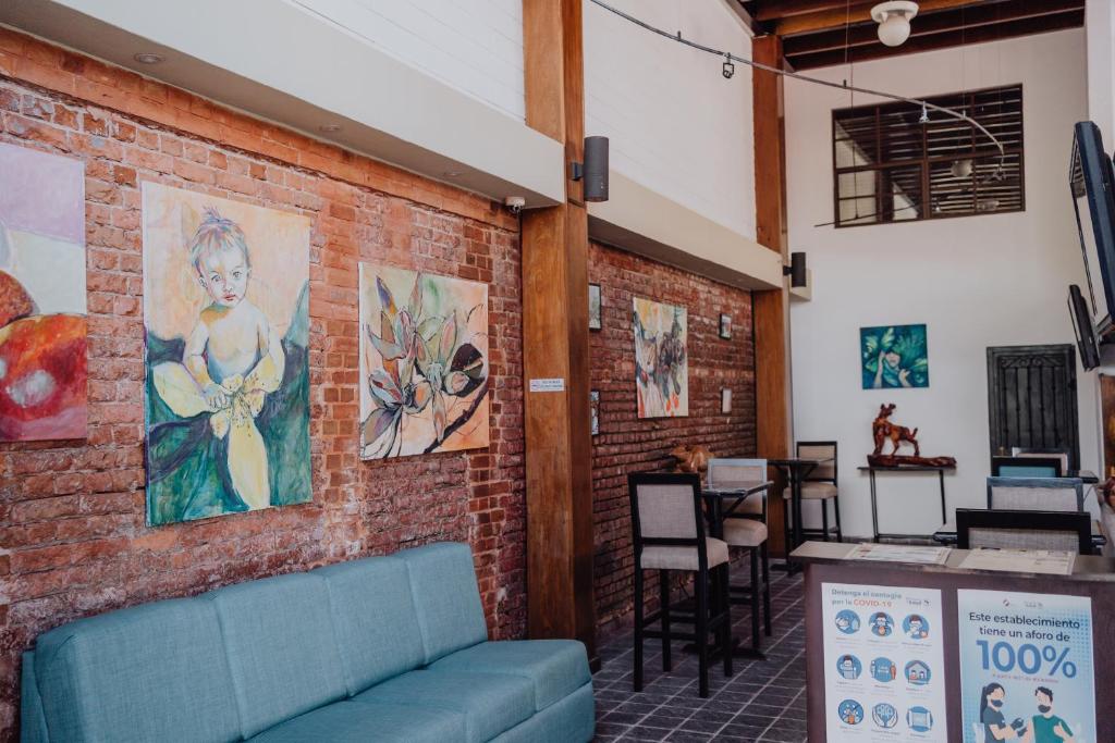 Bar/lounge