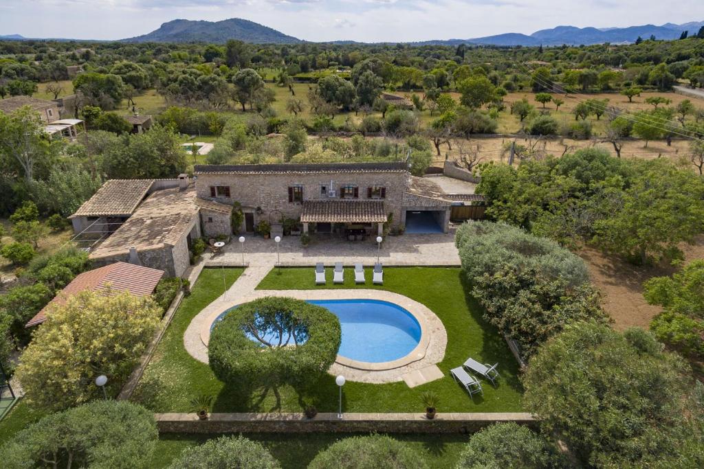 Can Pou Vell, Búger