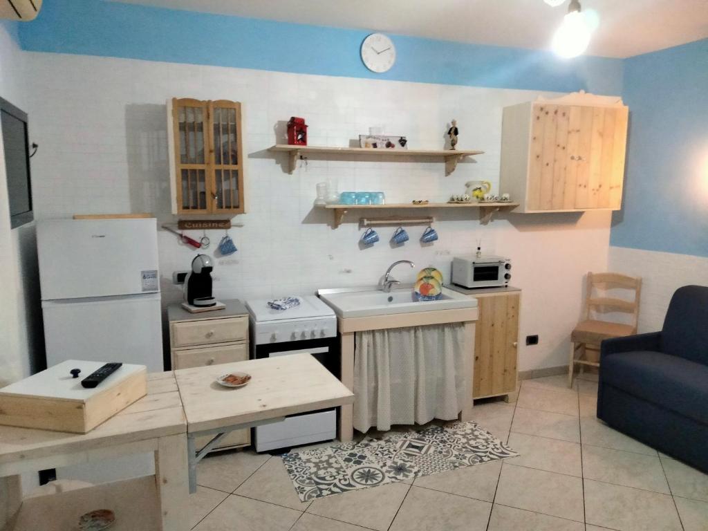 CASA NUNZIATINA — Hotel in Naples