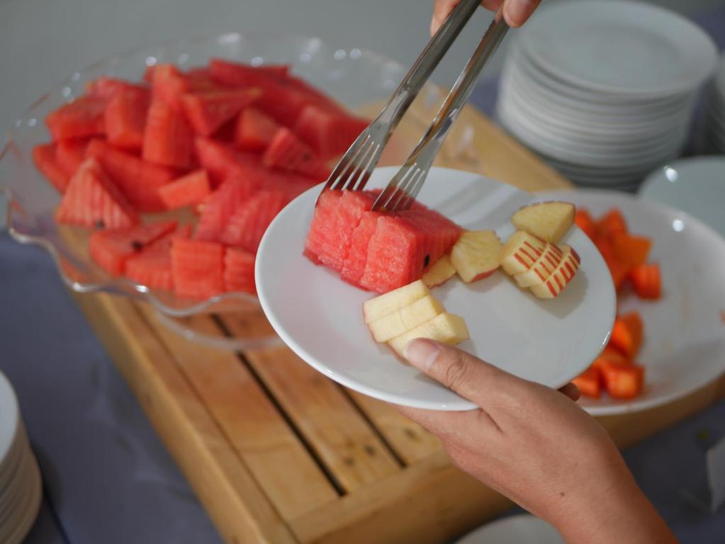 อาหารและเครื่องดื่ม