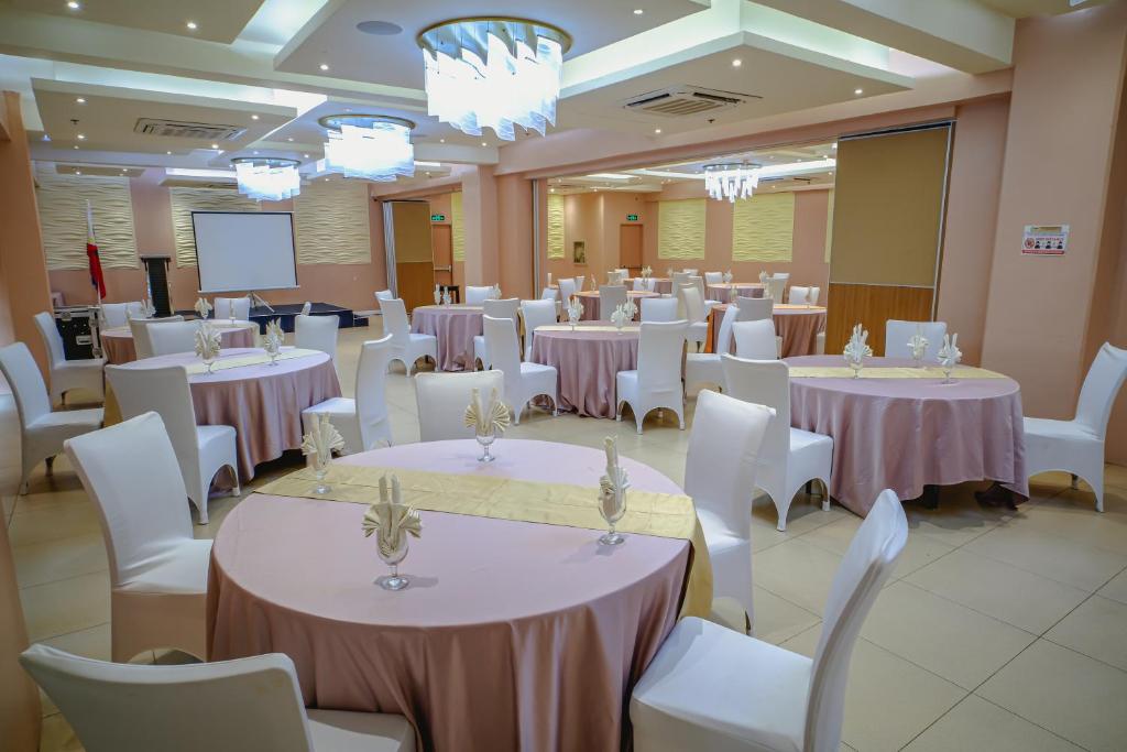 นิว ดอว์น พลัส (New Dawn Plus)