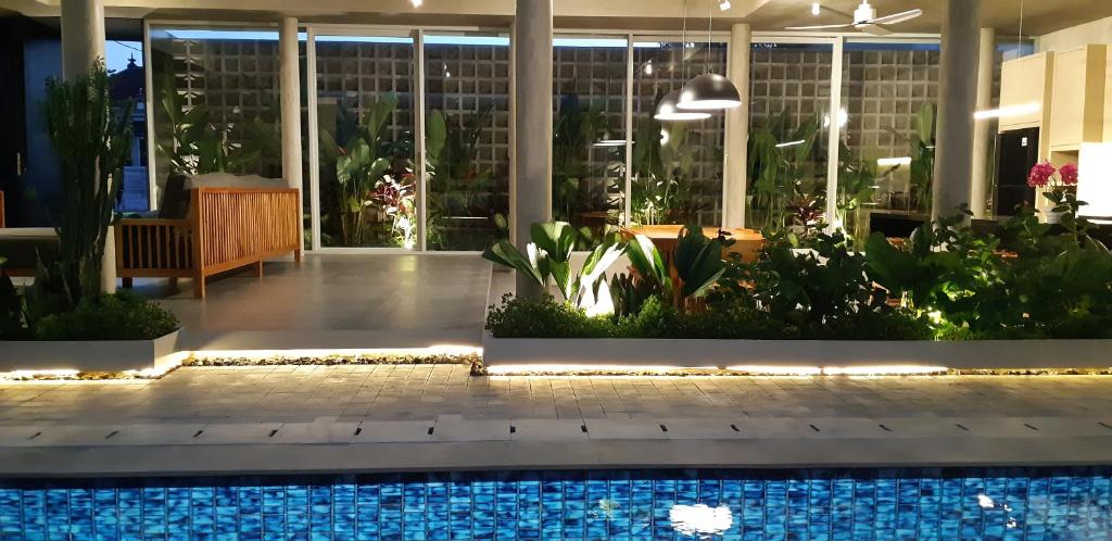 Villa Mandja - Stunning architect-designed 3BR villa in Petitenget photo