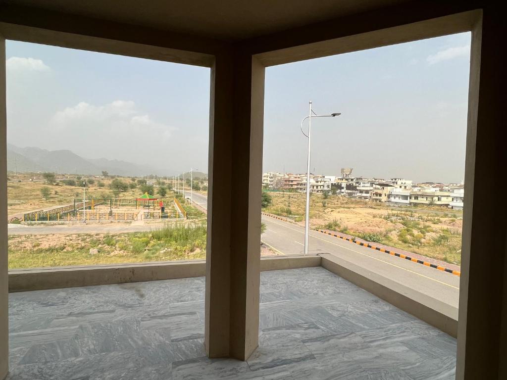 Margalla Meridian photo