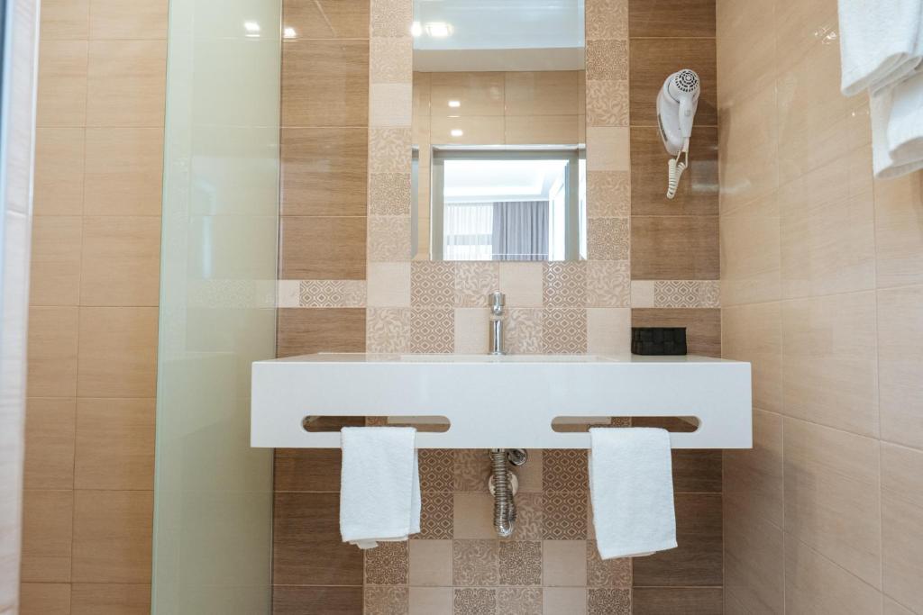 Hotel Tundzha - Renovated! photo