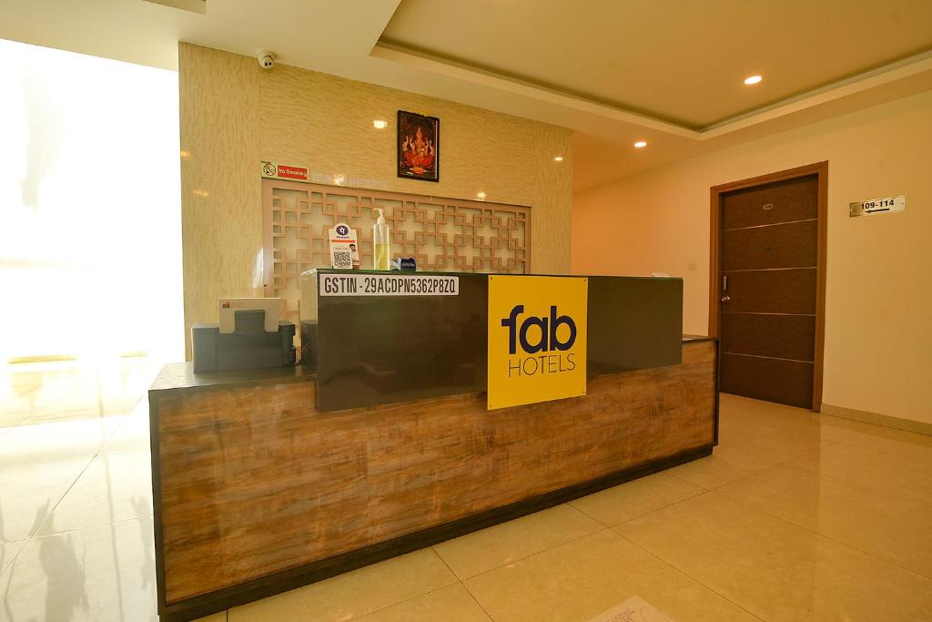 FabHotel Champion Gateway photo