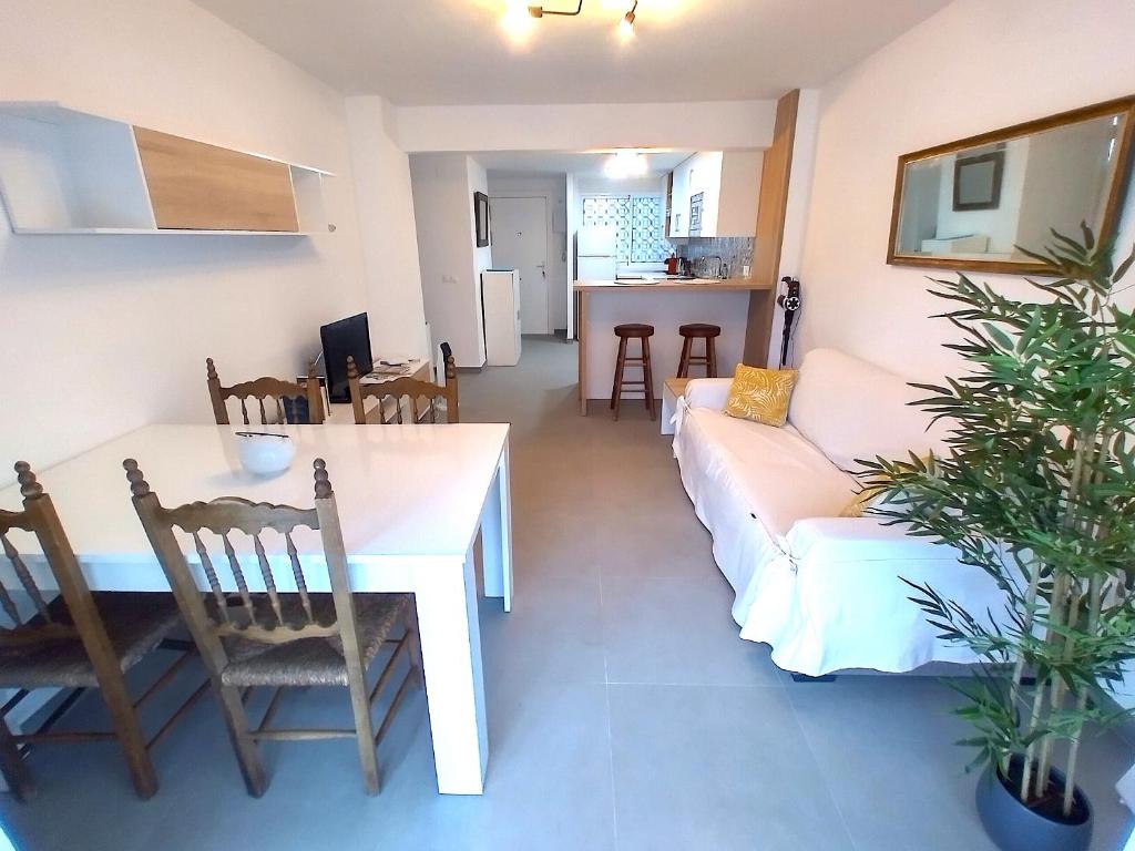 GLP LA CENIA BEACH - 4