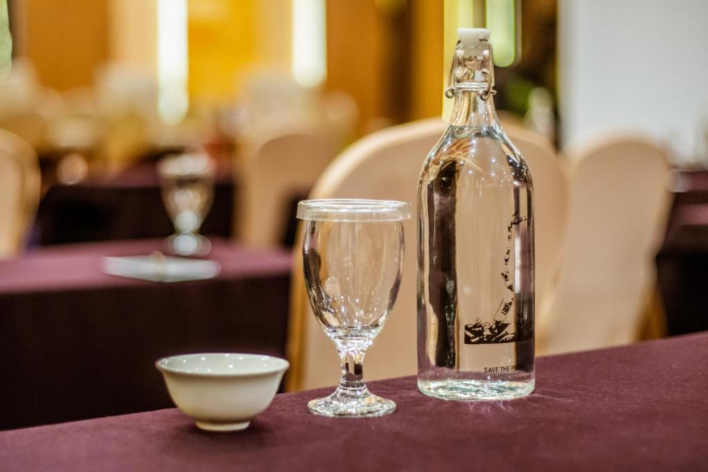 会議室 / ダンスホール