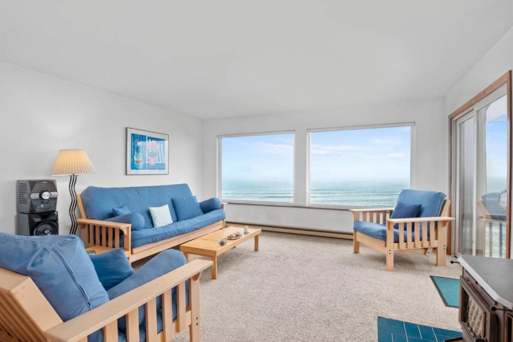 SeaScape at Winema Beach, Cloverdale