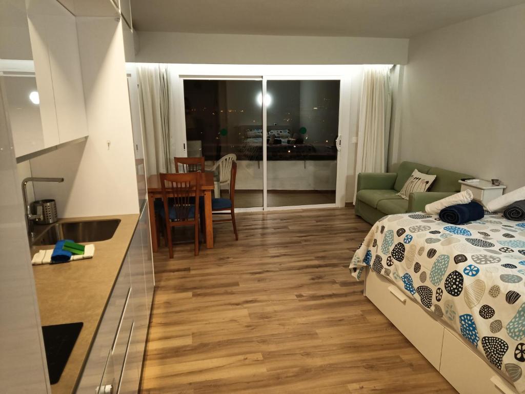 The BEST Views in Alcúdia - 7th floor studio - 4