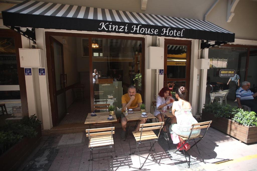 Kinzi House photo