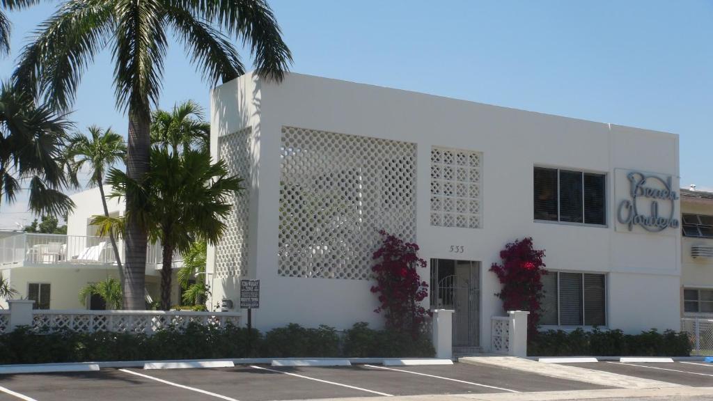 Beach Gardens photo