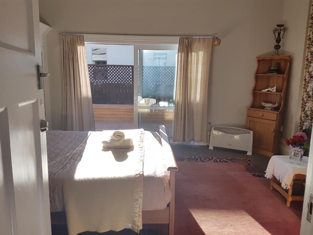 Dunedin Classic Stay photo