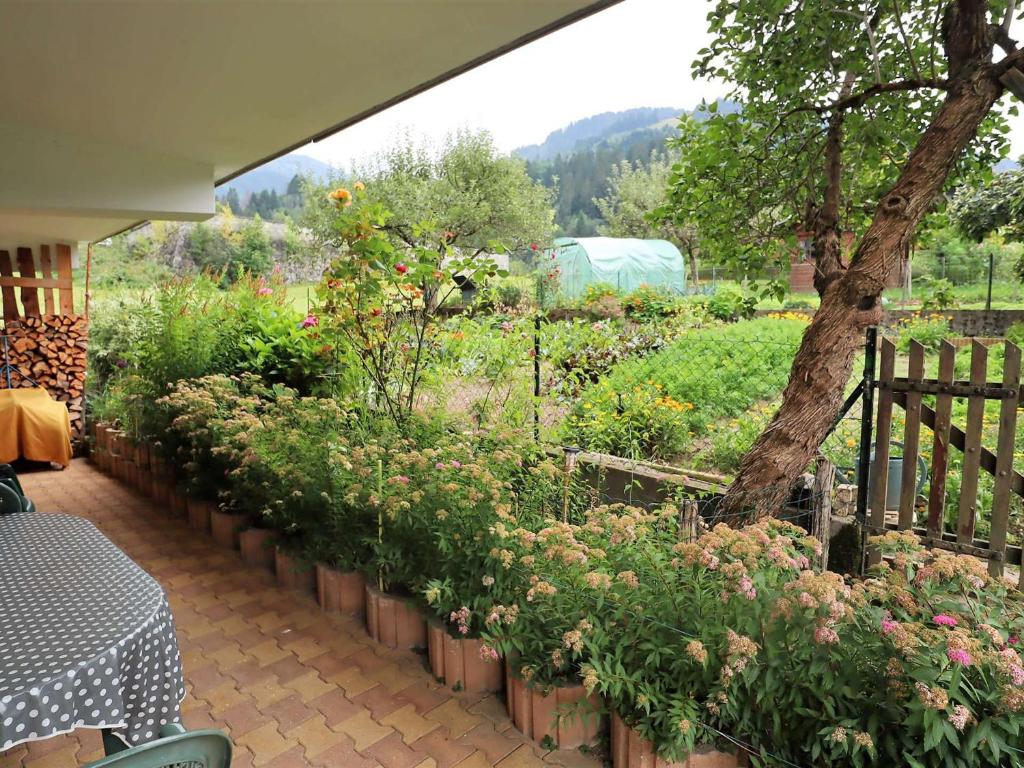 Appartement lumineux 75m² pour 4, coeur Arêches, terrasse, 2 chambres, parking privé, proche tout - 3