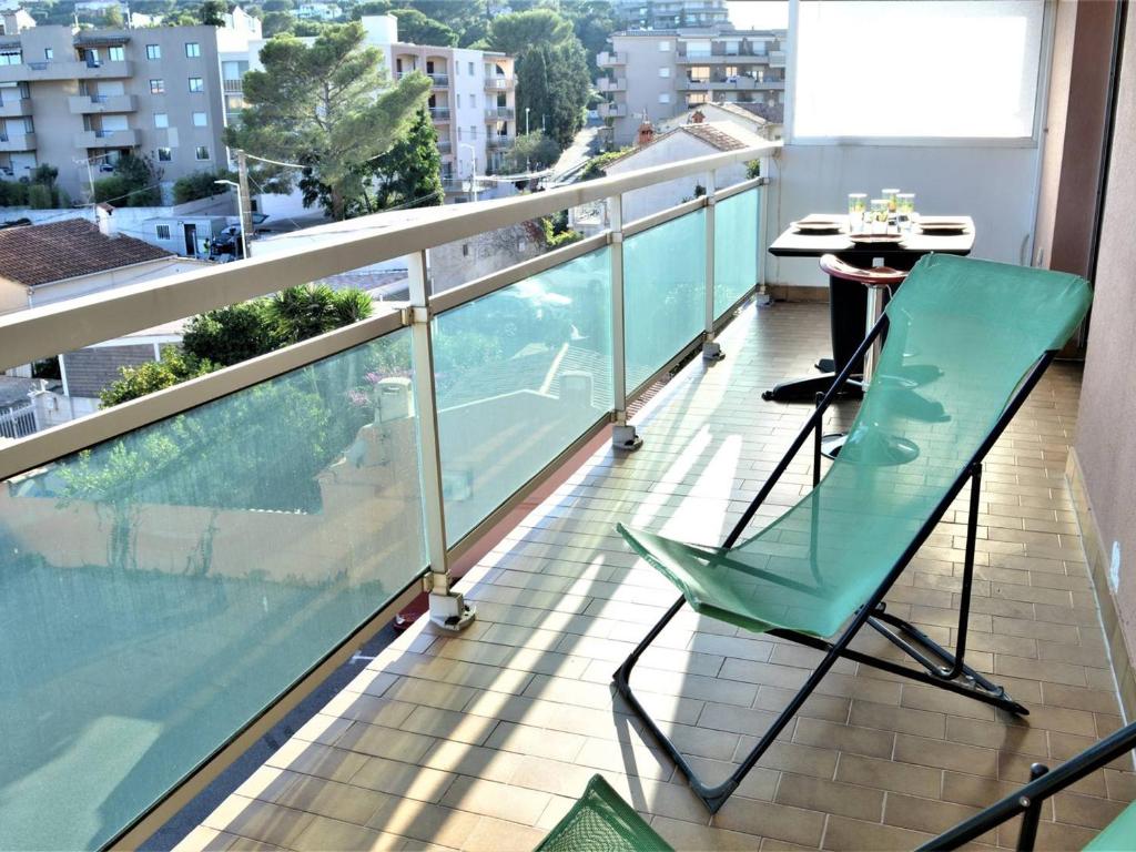 Appartement Climatisé 2P avec Parking, Proche Plage et Commerces à Cavalaire - FR-1-226B-99 - 2