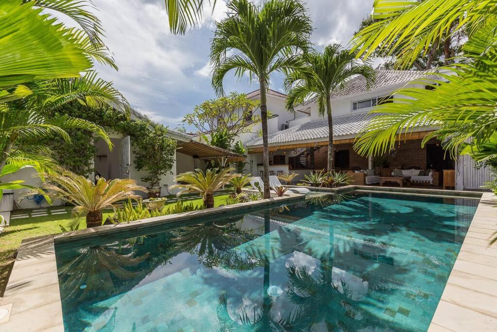 Villa Madura DREAM 3bdrs Central Seminyak — Hotel in Bali