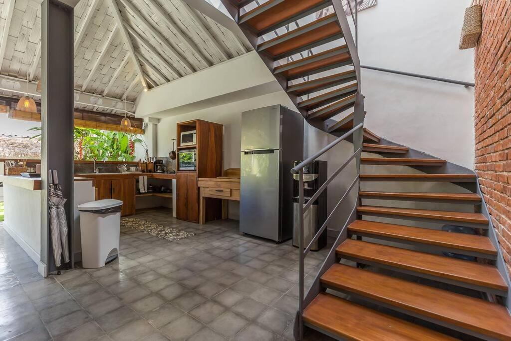 Villa Madura DREAM 3bdrs Central Seminyak photo